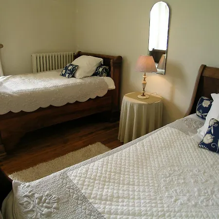 Bed and Breakfast Chateau Du Bourbet Cherval