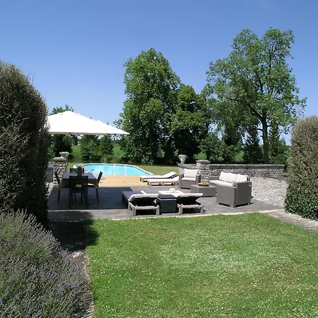 Panzió Chateau Du Bourbet