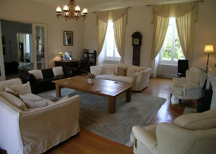 Château Du Bourbet 3*