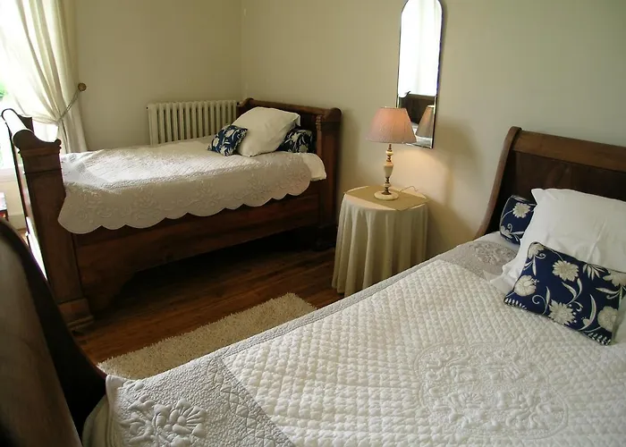 Alojamento de Acomodação e Pequeno-almoço Château Du Bourbet Cherval