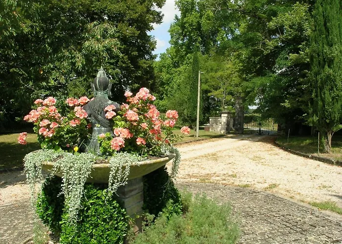 Château Du Bourbet 3* Cherval