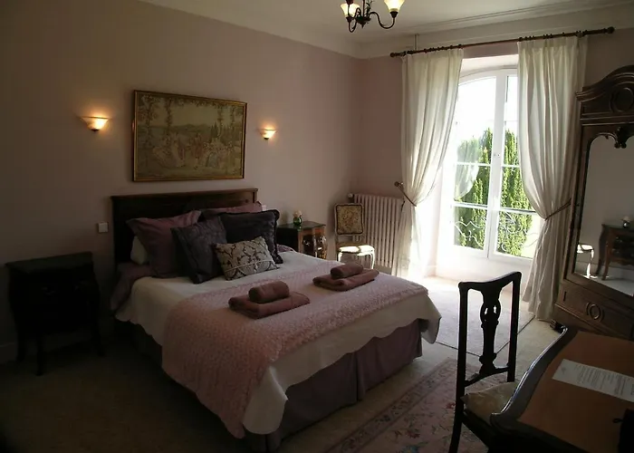 Château Du Bourbet Alojamento de Acomodação e Pequeno-almoço 3*