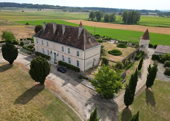 Château Du Bourbet Alojamento de Acomodação e Pequeno-almoço
