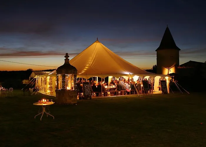 Château Du Bourbet Alojamento de Acomodação e Pequeno-almoço 3*